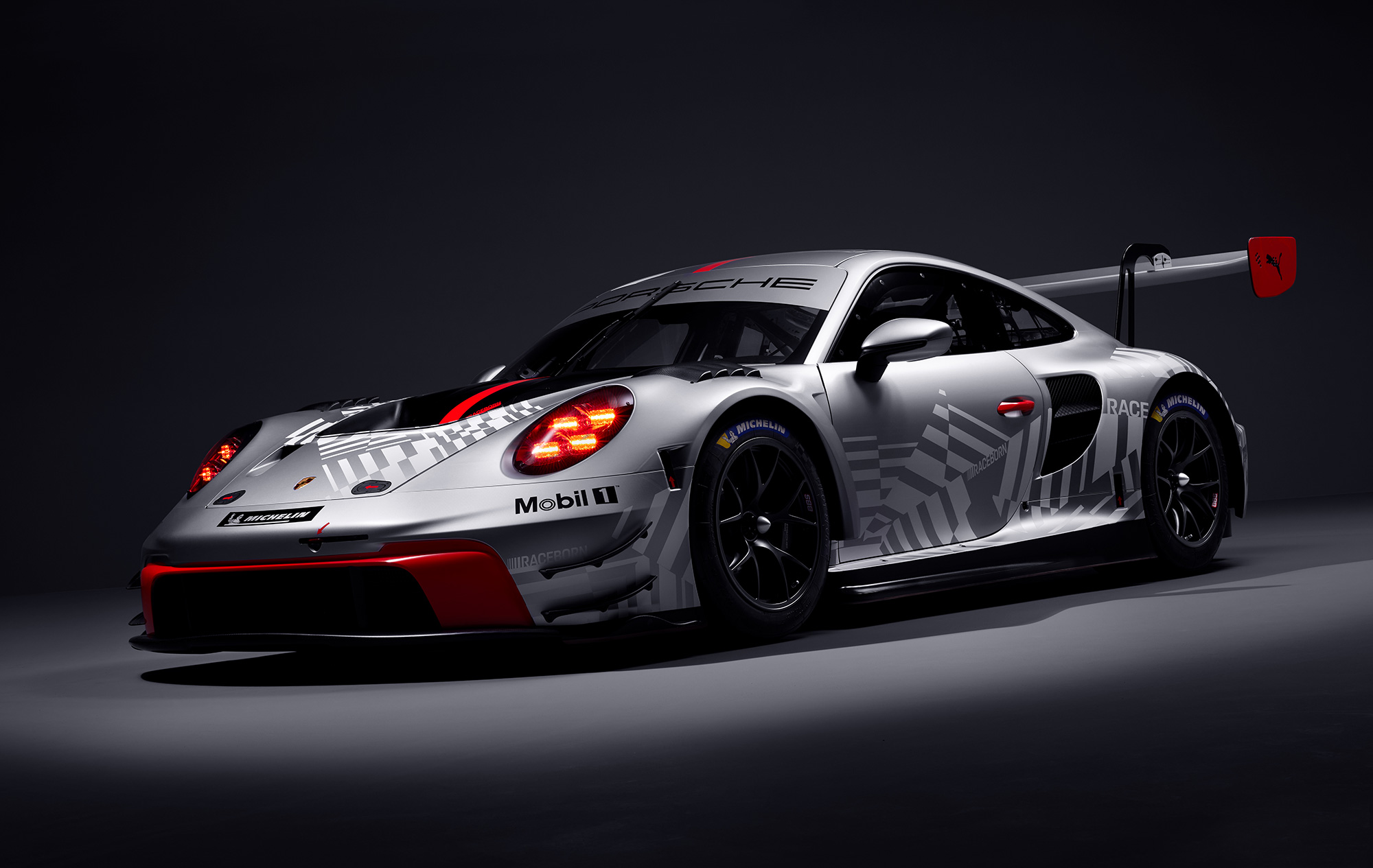 170-PorscheGT3R-larsdavidneill